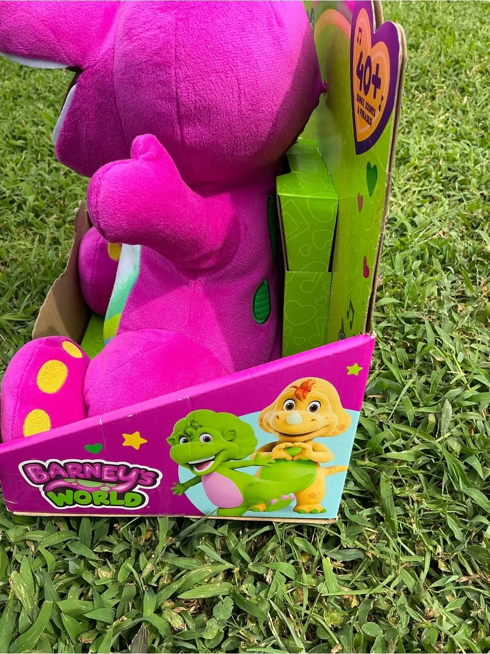 Fisher-Price Barney's World Heart Glow Plush - Bright Pink & White